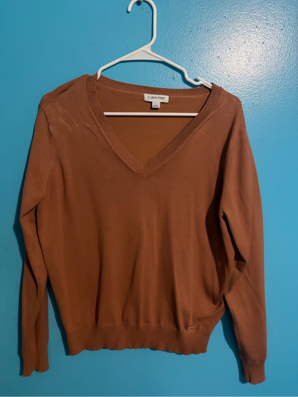 Calvin Klein Women’s V-Neck Sweater in Rust Brown